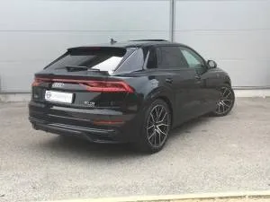 Louer une audi q8