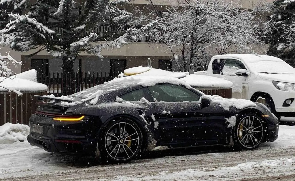 Rent luxury car France, porsche 911 rental,Luxury car rental Ski Resorts Rent a luxury car in courchevel Mercedes G Wagon rental Courchevel