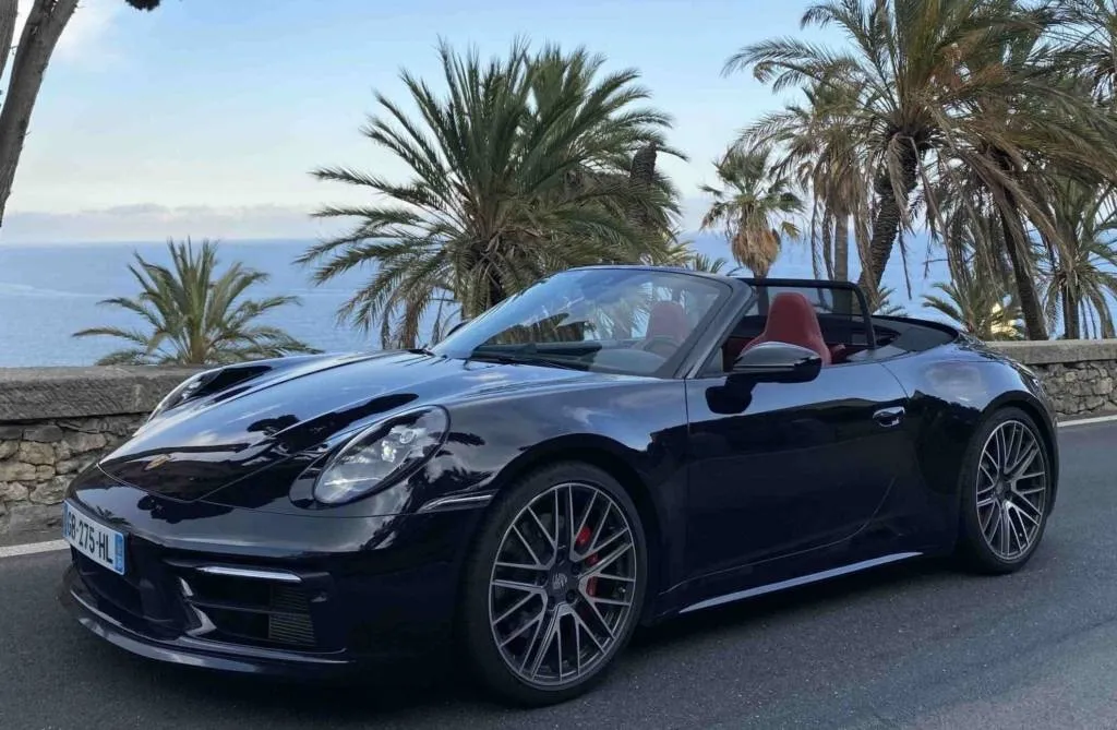 Car4Rent - porsche 992 carrera 4s