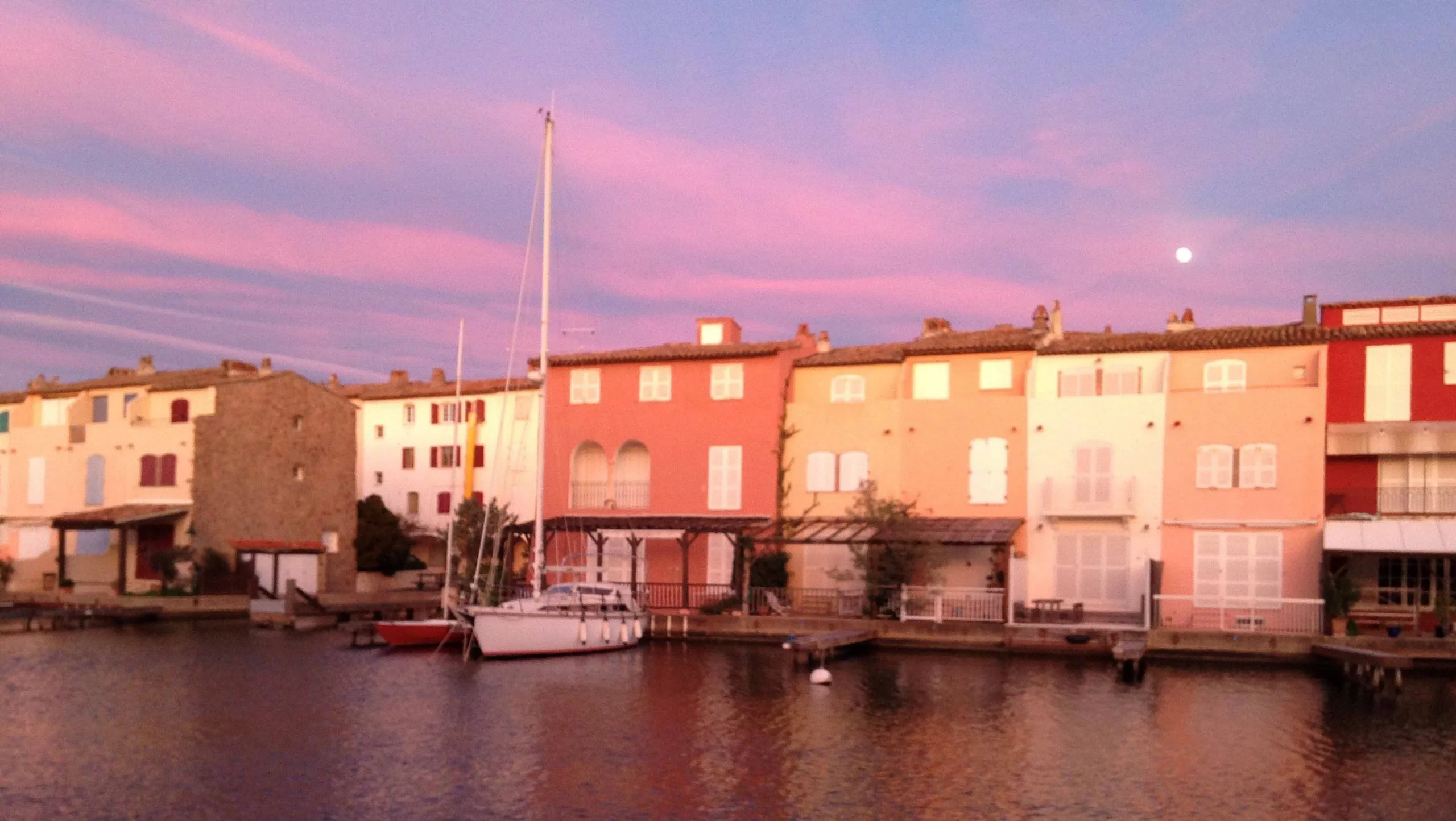 Car4Rent Cannes - Location de voiture à Saint-Tropez 2 Location de voiture à saint-tropez